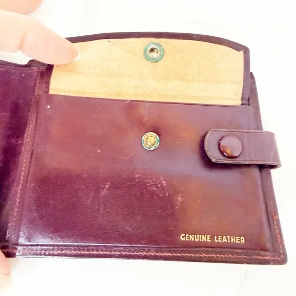 Vintage Florentine Cordovan Snap Closure Wallet with Gold Fleurs de Lis Accents - Picture 11 of 14
